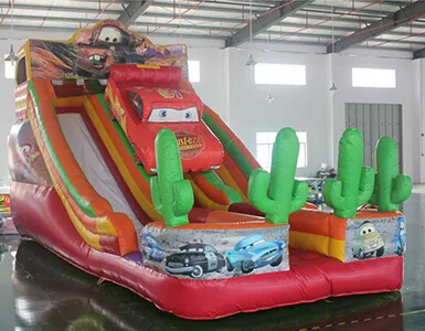 Inflatable water slide