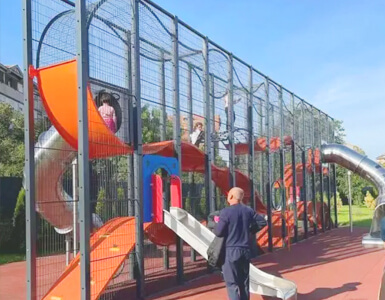 Cup And Saucer Ride