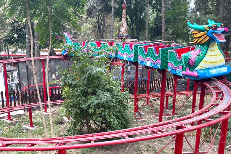 Sliding Dragon Roller Coaster